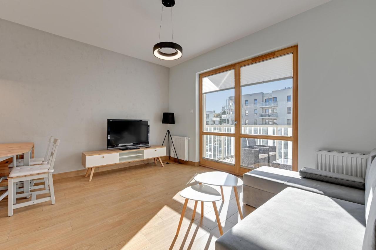 Holiday Apartment Near The Sea - Free Private Parking Gdansk Bagian luar foto