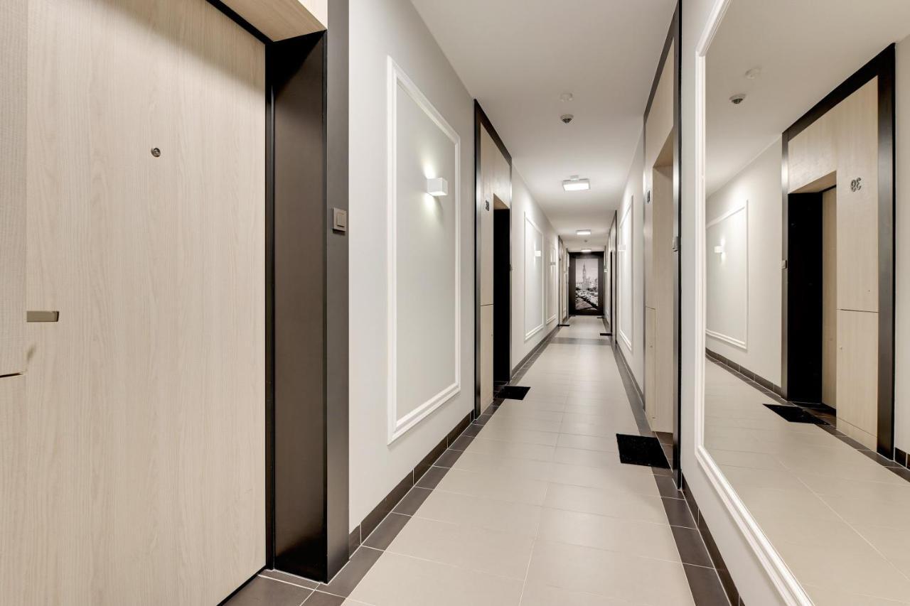 Holiday Apartment Near The Sea - Free Private Parking Gdansk Bagian luar foto